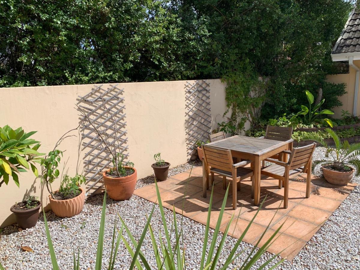 Private Room In Ambiente Guest House Knysna Exterior foto